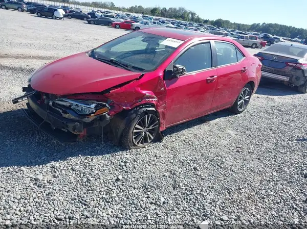 2T1BURHE3JC095758 2018 TOYOTA COROLLA - Image 2