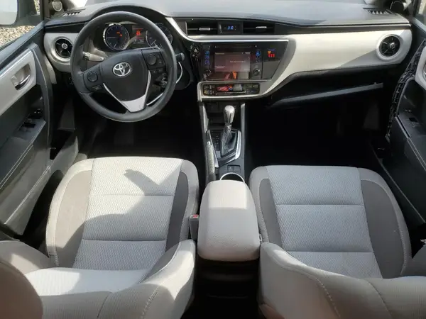 2T1BURHE3JC099048 2018 TOYOTA COROLLA - Image 8