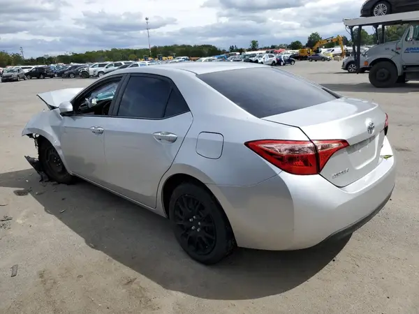 2T1BURHE3JC099650 2018 TOYOTA COROLLA - Image 2