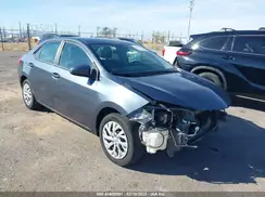 2T1BURHE3JC102949 2018 TOYOTA COROLLA