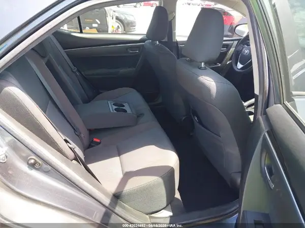2T1BURHE3JC104748 2018 TOYOTA COROLLA - Image 8