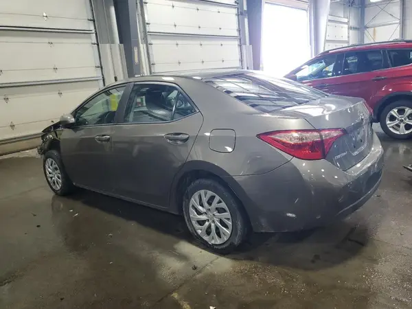 2T1BURHE3JC104832 2018 TOYOTA COROLLA - Image 2