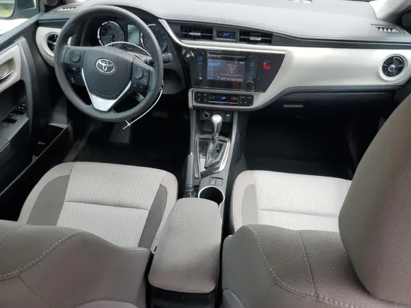 2T1BURHE3JC104927 2018 TOYOTA COROLLA - Image 8