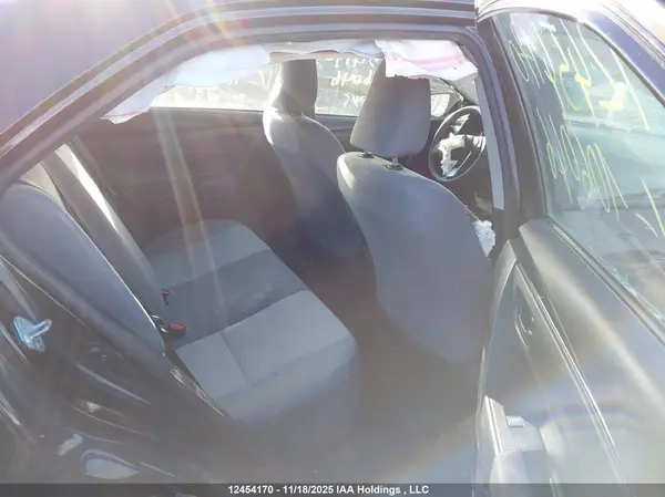2T1BURHE3JC106046 2018 TOYOTA COROLLA - Image 8