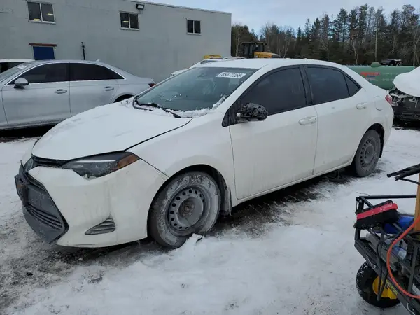 2T1BURHE3JC114633 2018 TOYOTA COROLLA - Image 1