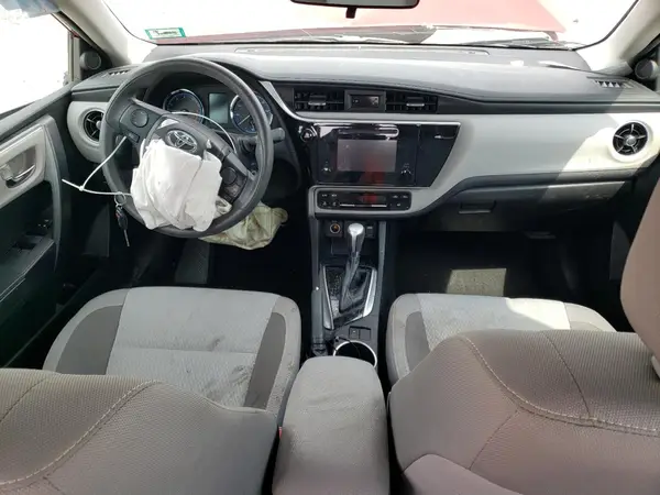 2T1BURHE3JC118312 2018 TOYOTA COROLLA - Image 8