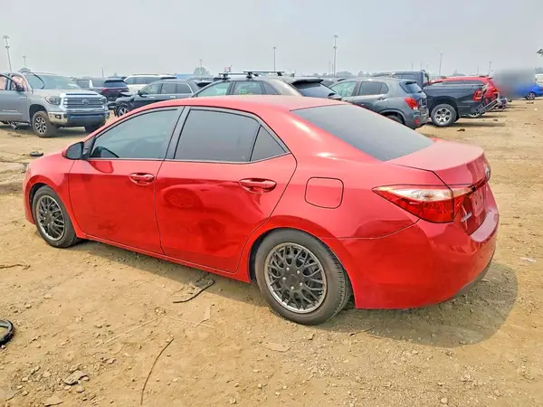 2T1BURHE3JC121274 2018 TOYOTA COROLLA - Image 2