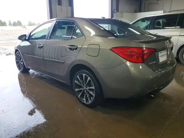 2T1BURHE3JC964522 2018 TOYOTA COROLLA - Image 2