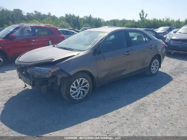 2T1BURHE3JC969669 2018 TOYOTA COROLLA - Image 2
