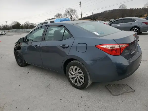 2T1BURHE3JC972443 2018 TOYOTA COROLLA - Image 2