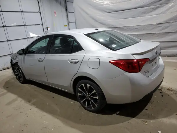 2T1BURHE3JC973480 2018 TOYOTA COROLLA - Image 2