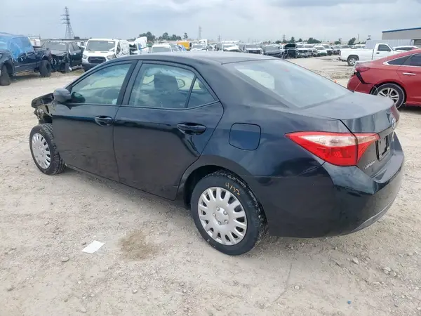 2T1BURHE3JC975049 2018 TOYOTA COROLLA - Image 2