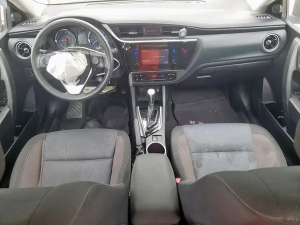 2T1BURHE3JC975049 2018 TOYOTA COROLLA - Image 8