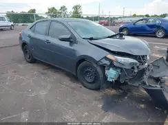 2T1BURHE3JC979053 2018 TOYOTA COROLLA