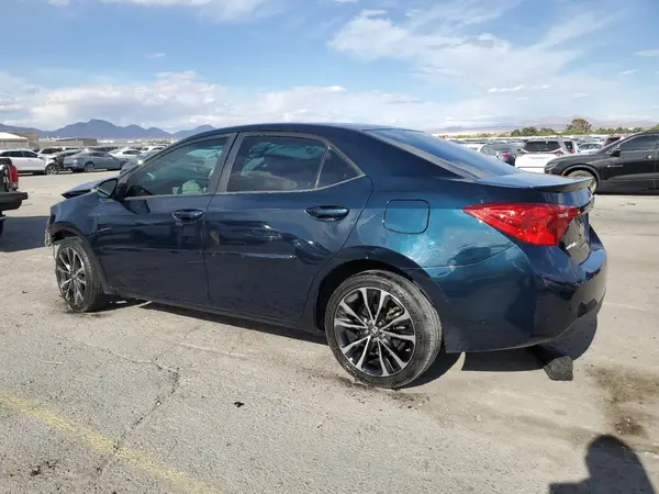 2T1BURHE3JC983748 2018 TOYOTA COROLLA - Image 2