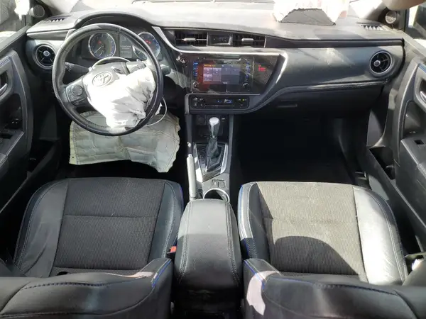 2T1BURHE3JC983748 2018 TOYOTA COROLLA - Image 8