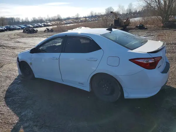 2T1BURHE3JC983958 2018 TOYOTA COROLLA - Image 2