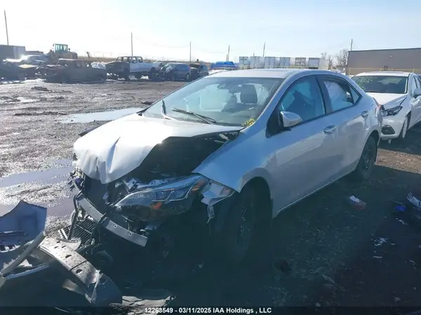 2T1BURHE3JC984690 2018 TOYOTA COROLLA - Image 2