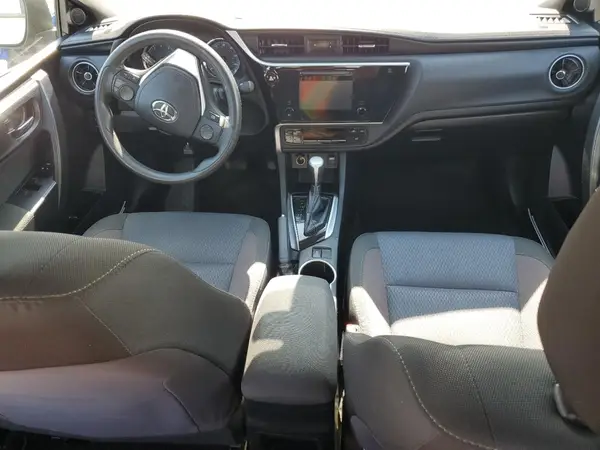 2T1BURHE3JC985984 2018 TOYOTA COROLLA - Image 8