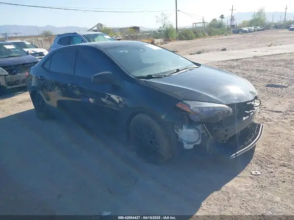 2T1BURHE3JC986732 2018 TOYOTA COROLLA - Image 1