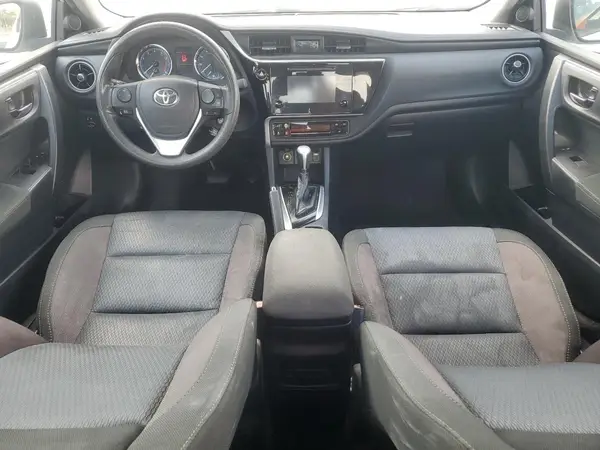 2T1BURHE3JC987928 2018 TOYOTA COROLLA - Image 8