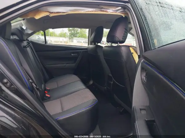 2T1BURHE3JC993275 2018 TOYOTA COROLLA - Image 8