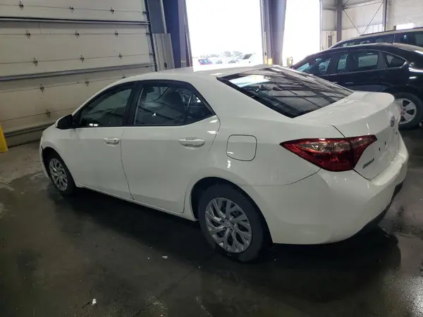 2T1BURHE3JC993924 2018 TOYOTA COROLLA - Image 2