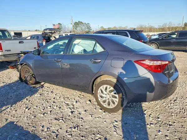 2T1BURHE3JC994667 2018 TOYOTA COROLLA - Image 2