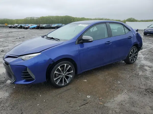 2T1BURHE3JC996581 2018 TOYOTA COROLLA - Image 1