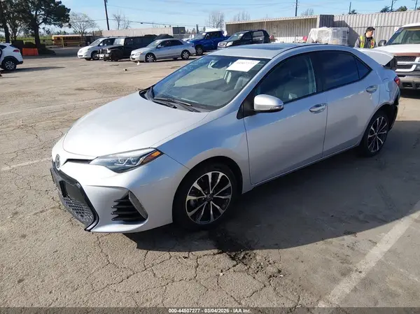 2T1BURHE3JC997312 2018 TOYOTA COROLLA - Image 2