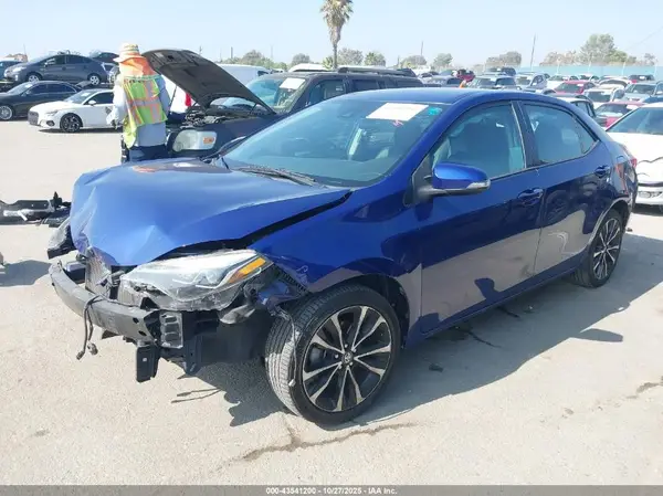 2T1BURHE3KC129652 2019 TOYOTA COROLLA - Image 2