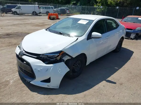 2T1BURHE3KC133572 2019 TOYOTA COROLLA - Image 2