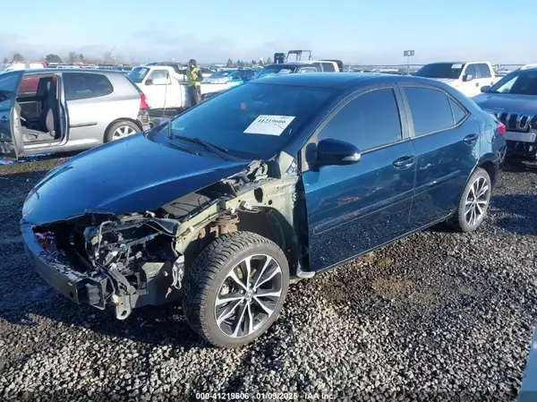 2T1BURHE3KC137413 2019 TOYOTA COROLLA - Image 2