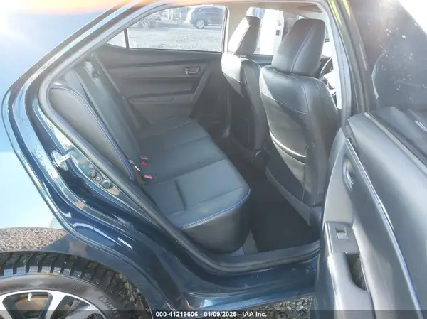 2T1BURHE3KC137413 2019 TOYOTA COROLLA - Image 8
