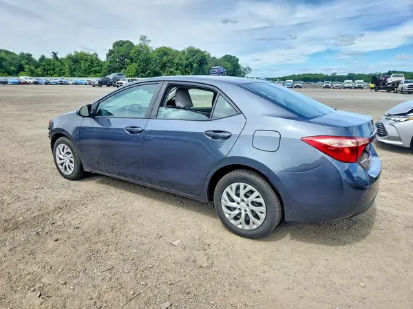 2T1BURHE3KC137881 2019 TOYOTA COROLLA - Image 2