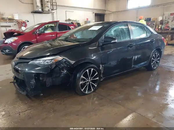 2T1BURHE3KC140523 2019 TOYOTA COROLLA - Image 2