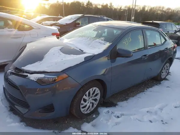 2T1BURHE3KC141591 2019 TOYOTA COROLLA - Image 2