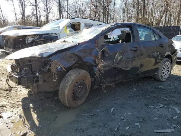2T1BURHE3KC149237 2019 TOYOTA COROLLA - Image 1