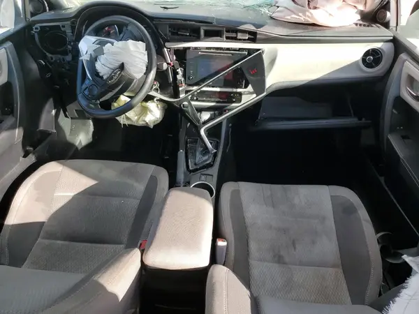 2T1BURHE3KC151750 2019 TOYOTA COROLLA - Image 8