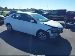 2T1BURHE3KC151876 2019 TOYOTA COROLLA