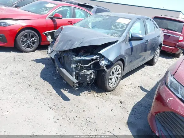 2T1BURHE3KC153885 2019 TOYOTA COROLLA - Image 2