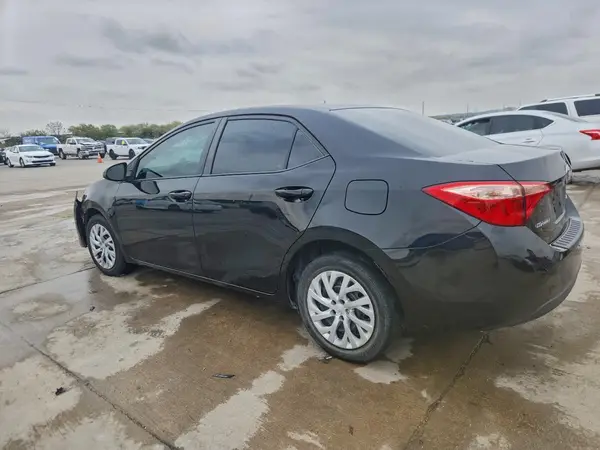 2T1BURHE3KC162389 2019 TOYOTA COROLLA - Image 2