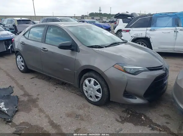 2T1BURHE3KC164658 2019 TOYOTA COROLLA - Image 1