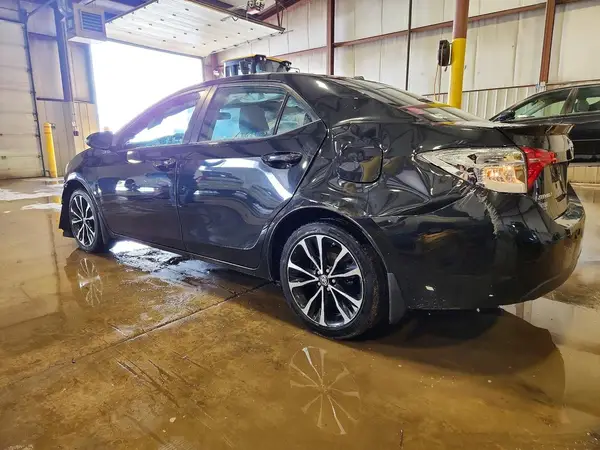 2T1BURHE3KC165860 2019 TOYOTA COROLLA - Image 2