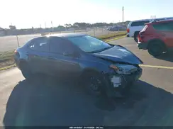 2T1BURHE3KC169102 2019 TOYOTA COROLLA