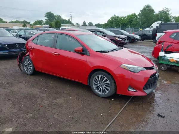 2T1BURHE3KC170315 2019 TOYOTA COROLLA - Image 1