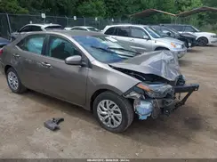 2T1BURHE3KC173358 2019 TOYOTA COROLLA