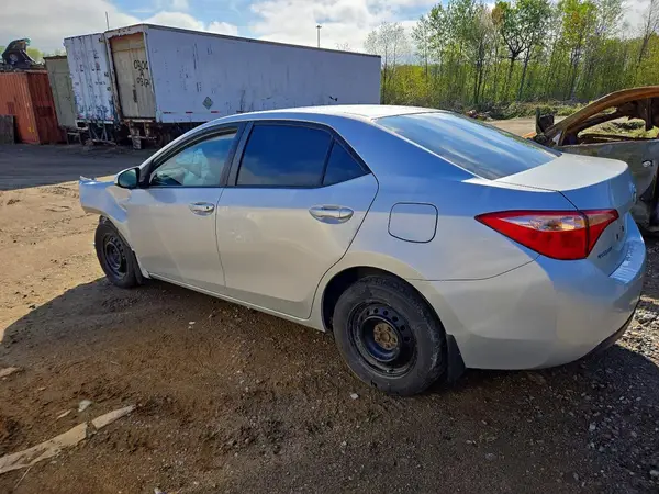 2T1BURHE3KC173912 2019 TOYOTA COROLLA - Image 2