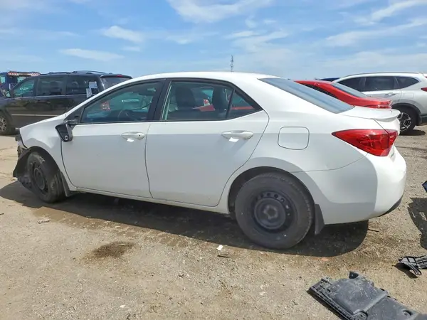 2T1BURHE3KC178110 2019 TOYOTA COROLLA - Image 2