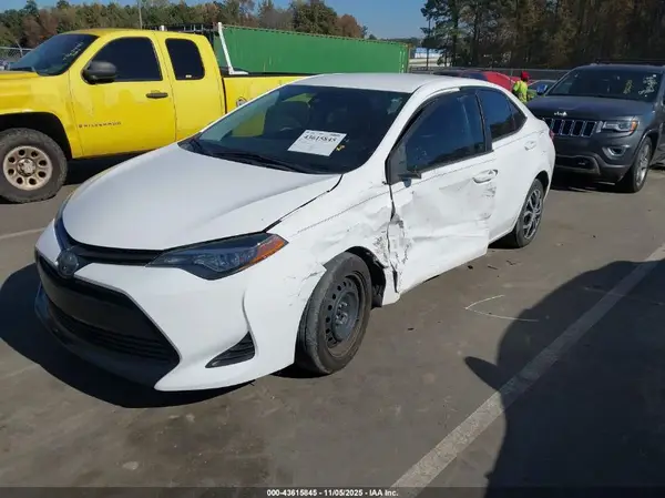 2T1BURHE3KC179354 2019 TOYOTA COROLLA - Image 2